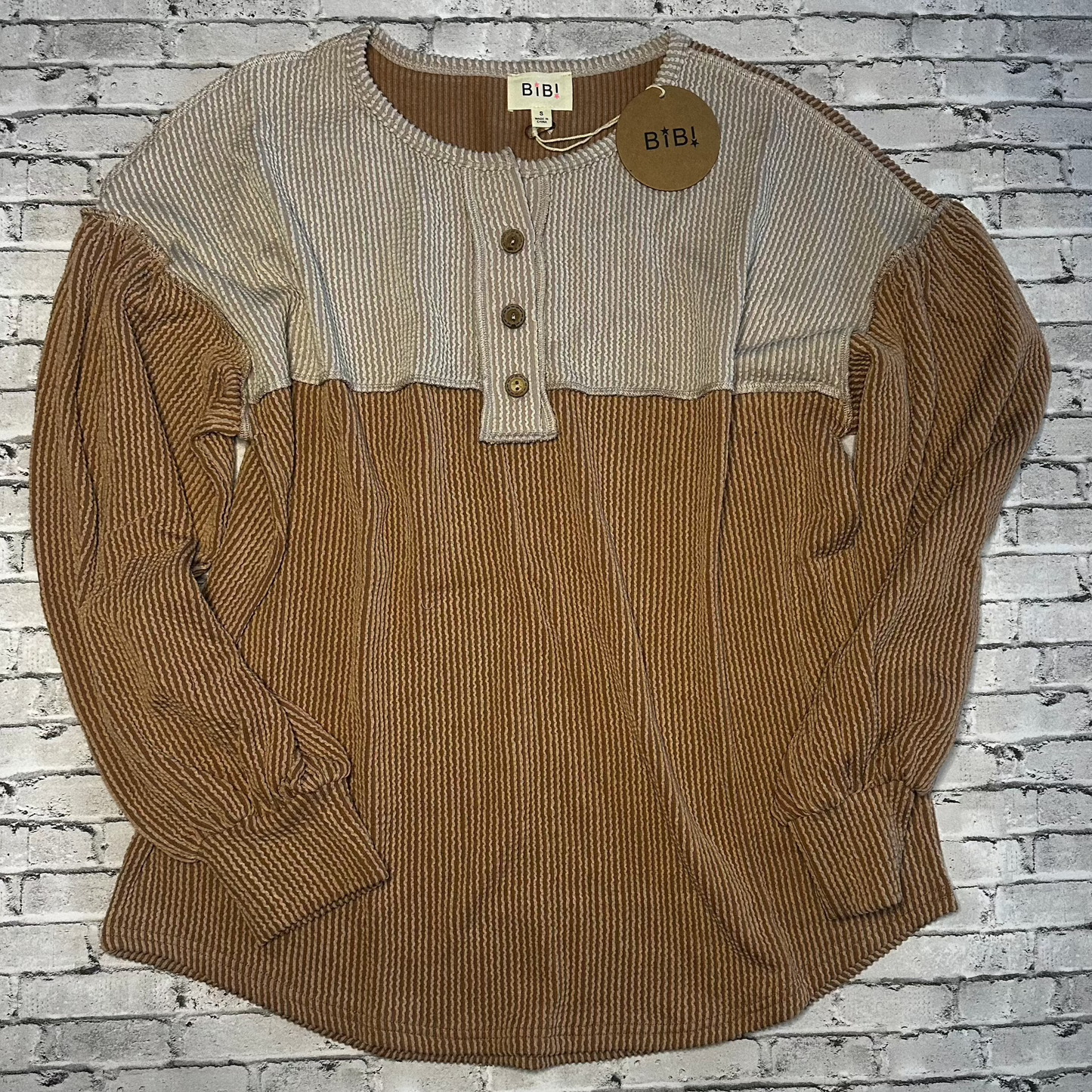 Nude/Mocha Ribbed 3/4 button long sleeve